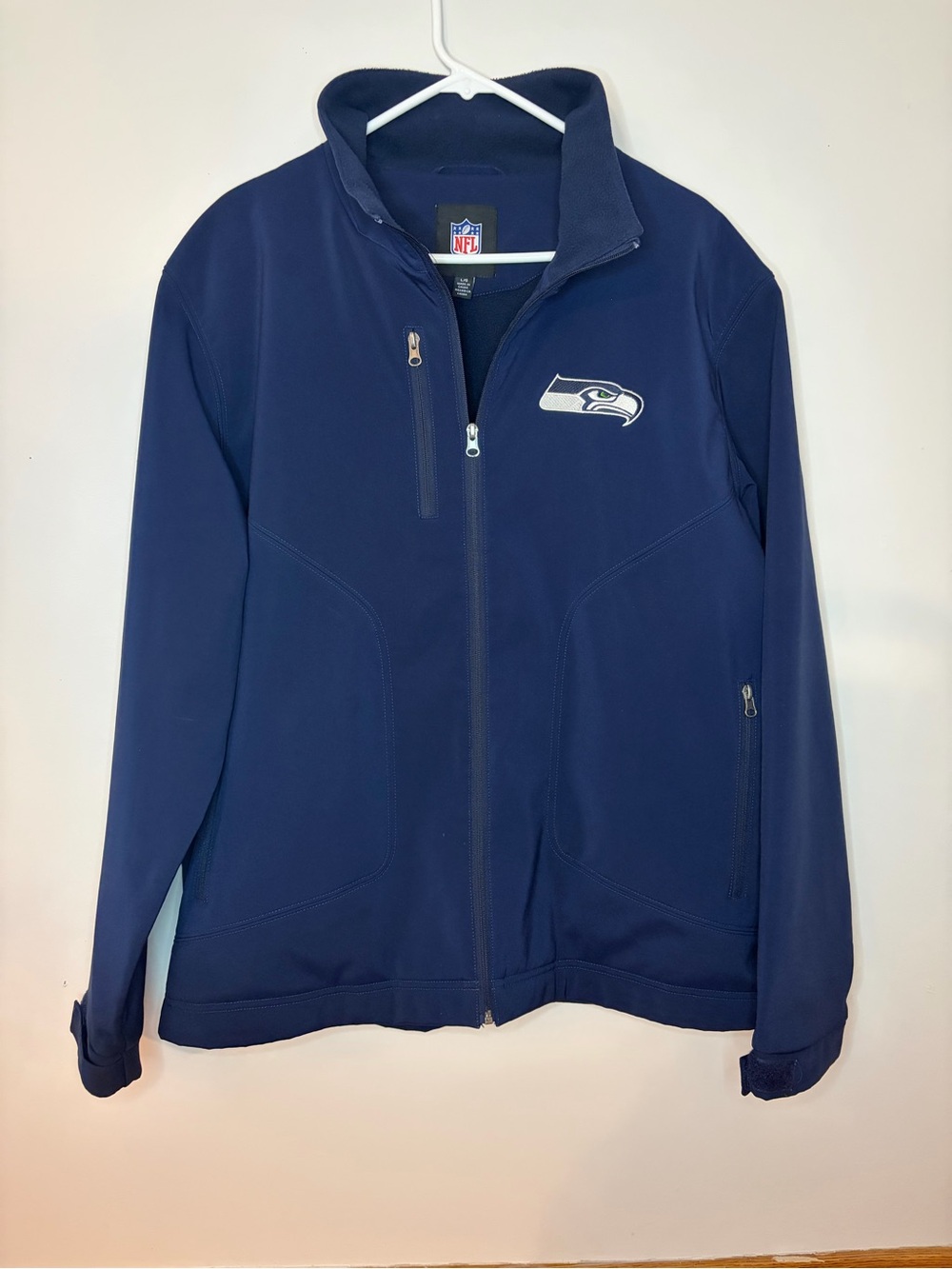 Seattle Seahawks NFL G-III Navy Softshell Full Zip Jacket Men’s L